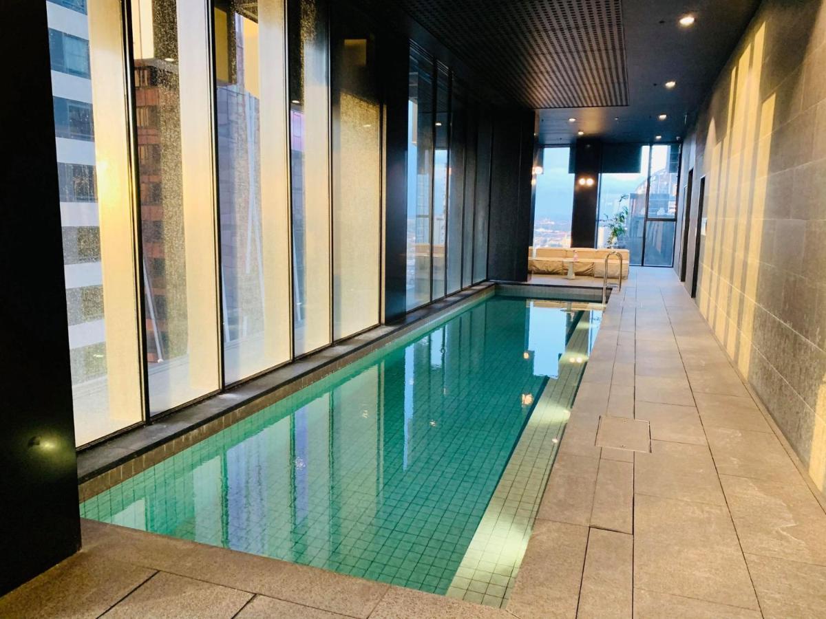 Melbourne Cbd Empire Apartment Екстериор снимка