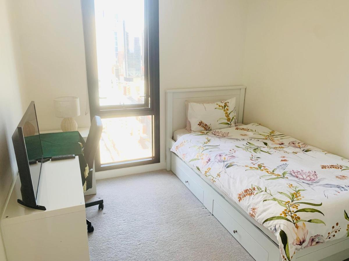 Melbourne Cbd Empire Apartment Екстериор снимка